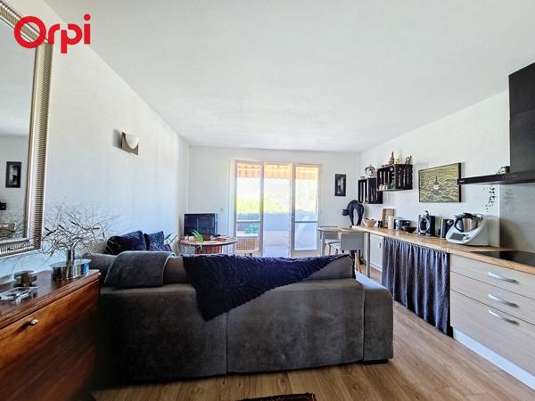 Appartement à vendre    2 pièces • 35 m2 La Seyne-sur-Mer