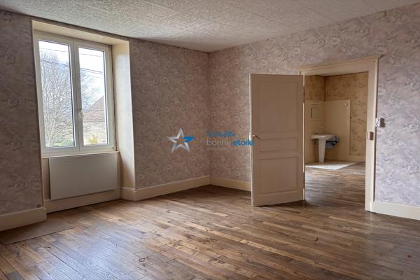 Nogent maison ancienne 272 m 2
