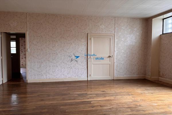 Nogent maison ancienne 272 m 2