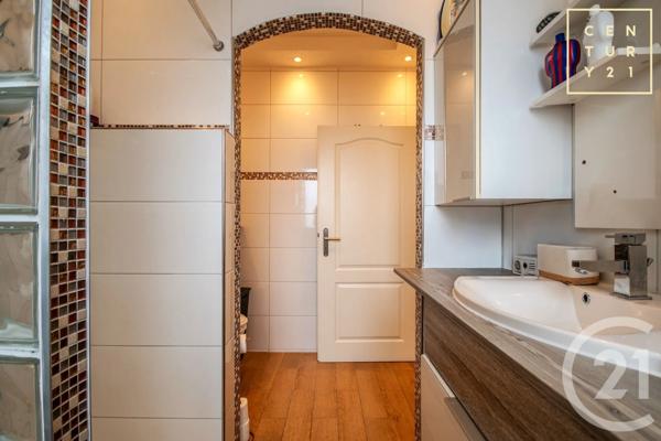 Maison à vendre  5 pièces - 94,43 m 2   LOUVROIL  - 59