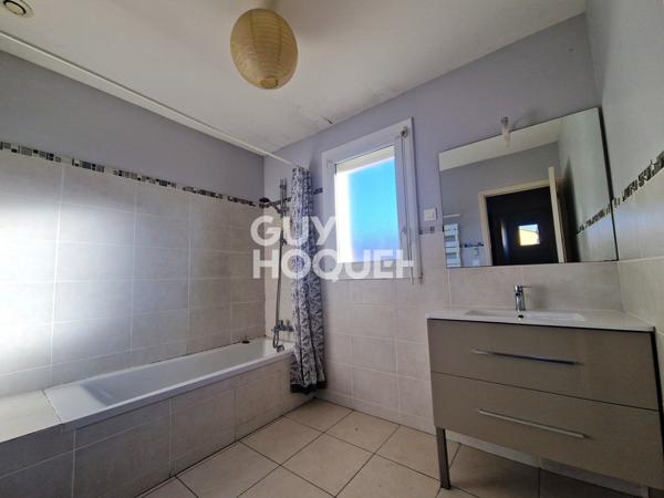 MAISON AVEC GARAGE ET JARDIN