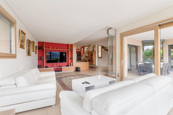 Vente Maison de luxe Annecy 6 Pièces 220 m²