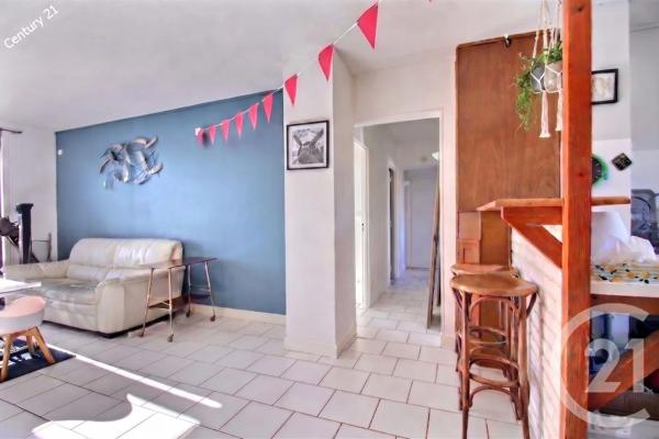 Appartement F3 à vendre  3 pièces - 65,40 m 2   CHATEAU THIERRY  - 02