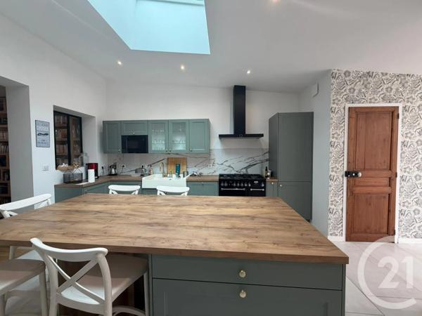 Maison à vendre  6 pièces - 131 m 2   AMIENS  - 80