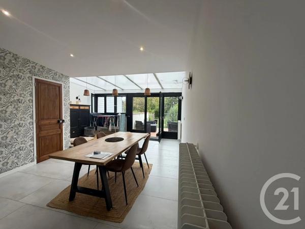 Maison à vendre  6 pièces - 131 m 2   AMIENS  - 80