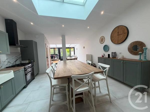 Maison à vendre  6 pièces - 131 m 2   AMIENS  - 80