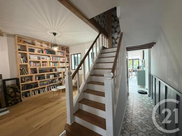 Maison à vendre  6 pièces - 131 m 2   AMIENS  - 80