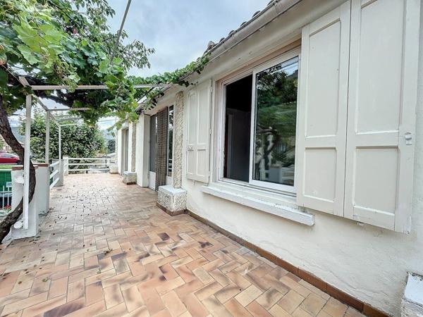 Appartement à louer    3 pièces •  Prades