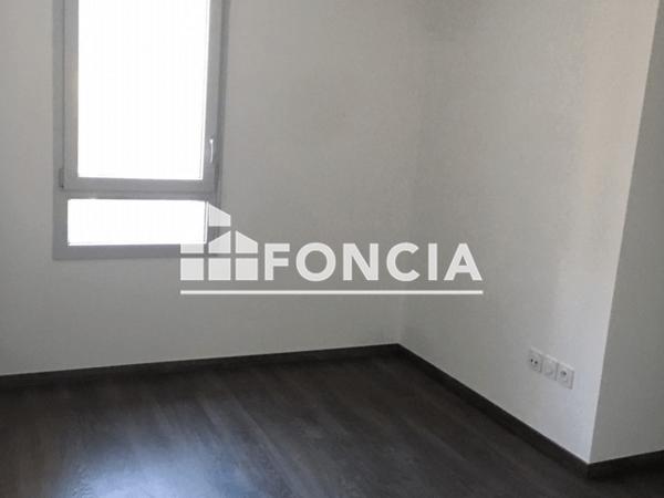 Location Appartement 2 pièces 51.19 m² - ANGLE J.MAILLOTTE / GENERAL DE GAULLE La Madeleine 59110