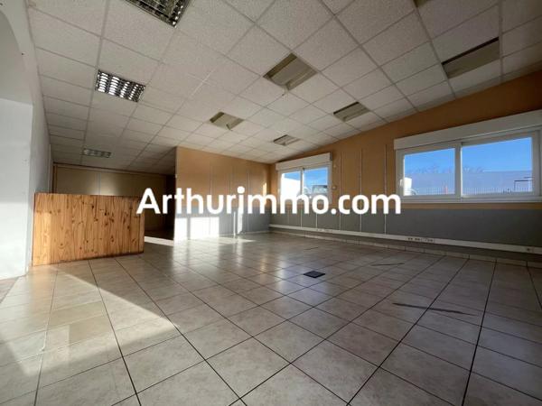 Vente Local commercial 3 pièces 261 m2 à Mauléon