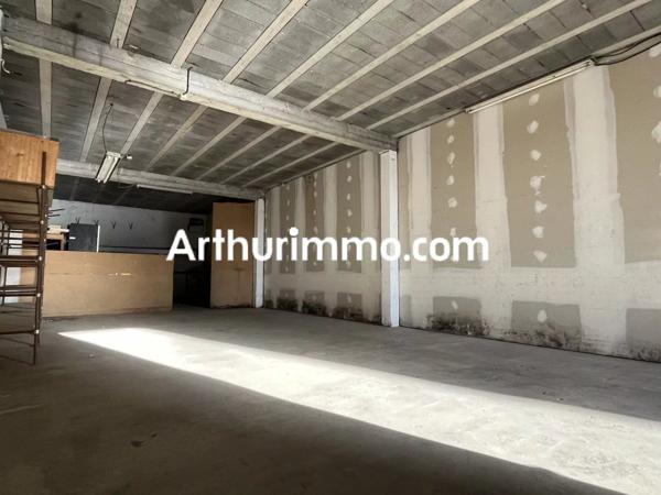 Vente Local commercial 3 pièces 261 m2 à Mauléon