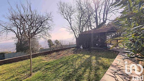 Maison traditionnelle 6 pièces de 167 m² à Le Tignet (06530)