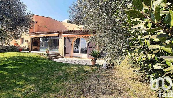 Maison traditionnelle 6 pièces de 167 m² à Le Tignet (06530)