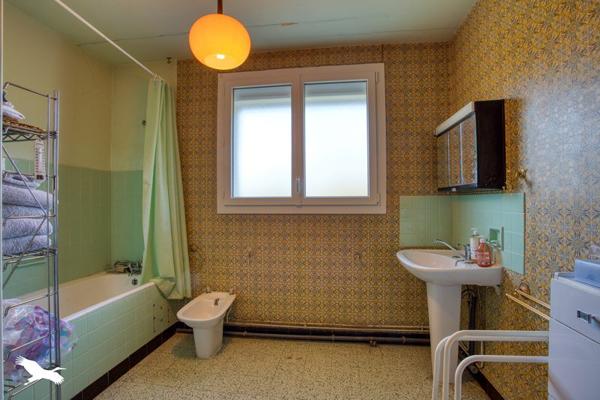 Maison à vendre |  Azerat |  8 pièces | 230 m²