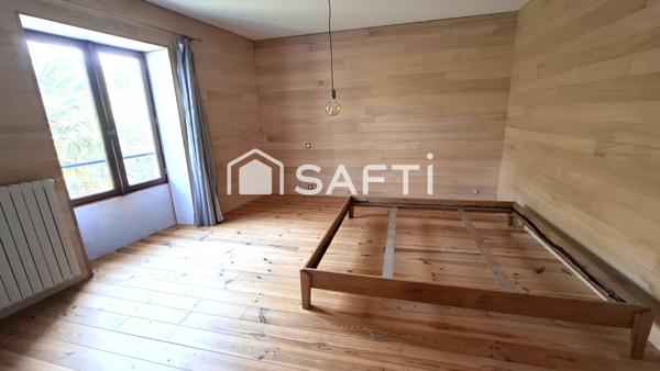 Maison rénovée 263m2 avec dépendance + piscine