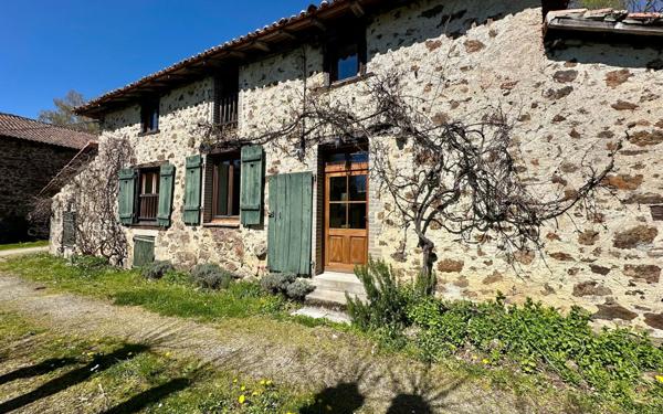 Maison à louer    4 pièces •  Saint-Just-le-Martel