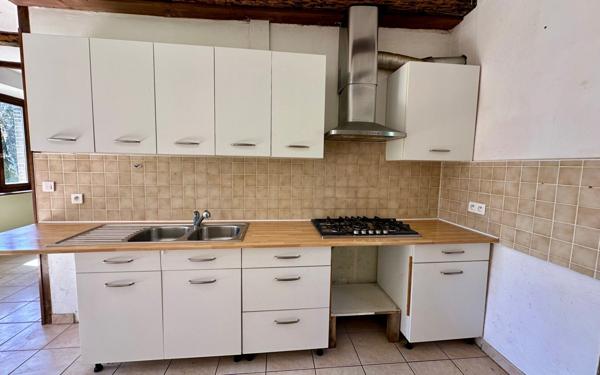 Maison à louer    4 pièces •  Saint-Just-le-Martel