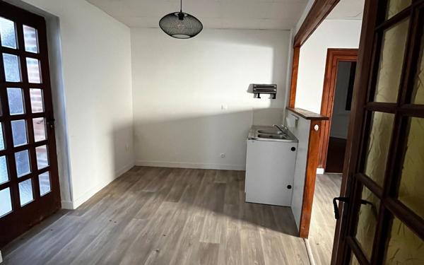 Maison à louer    2 pièces •  Millançay