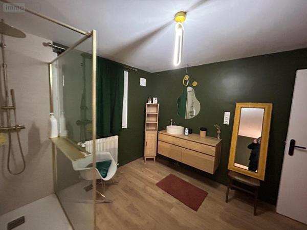 Fonds et/ou murs commerciaux à vendre à Mur-sur-Allier dans le Puy-de-Dôme (63111), ref : 63022-24