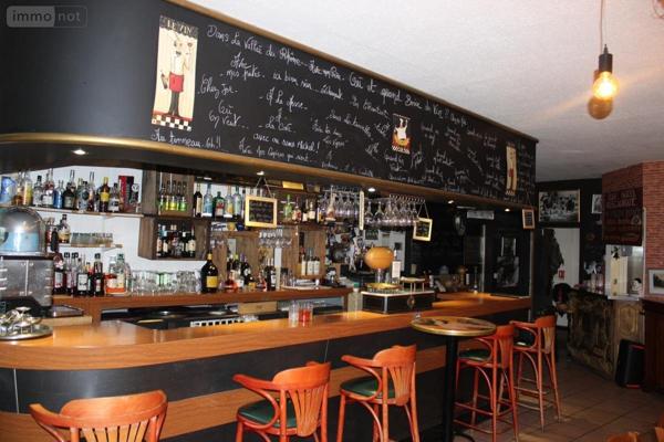 Fonds et/ou murs commerciaux à vendre à Mur-sur-Allier dans le Puy-de-Dôme (63111), ref : 63022-24