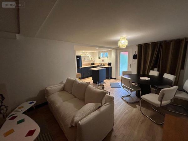 Fonds et/ou murs commerciaux à vendre à Mur-sur-Allier dans le Puy-de-Dôme (63111), ref : 63022-24