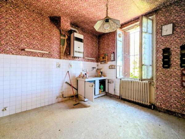 Vente / Maison à rénover à Le Teil (07400)