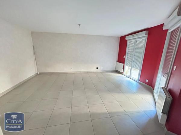 Appartement à louer 2 pièces 49.33m² Besançon (25000)