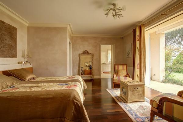 Vente Maison de luxe Castres 10 Pièces 355 m²