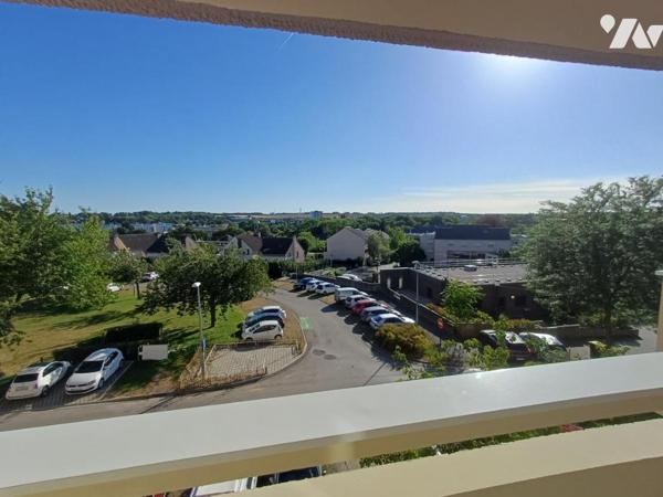 QUARTIER PIERRE-ROLLIN : Appartement type 2 de 53 m² , 3 ème étage av ASCENSEUR 