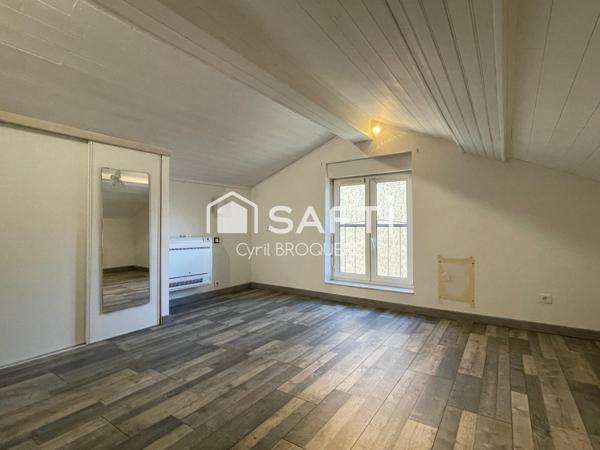 Maison ancienne 156m2 avec dépendances