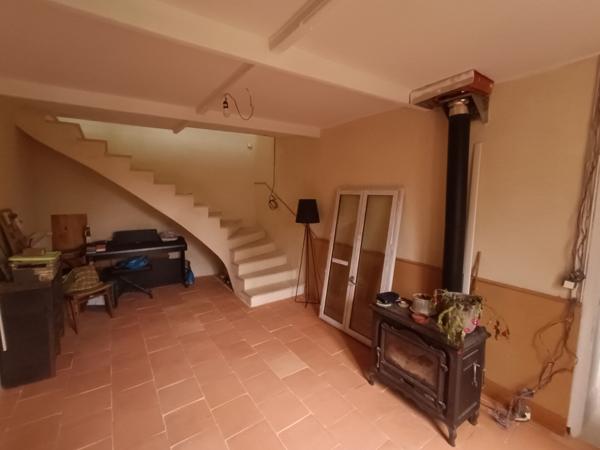 Belle maison en pierre