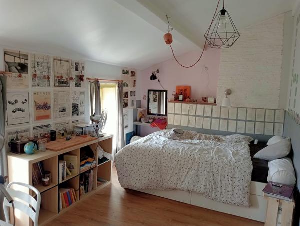 Belle maison en pierre