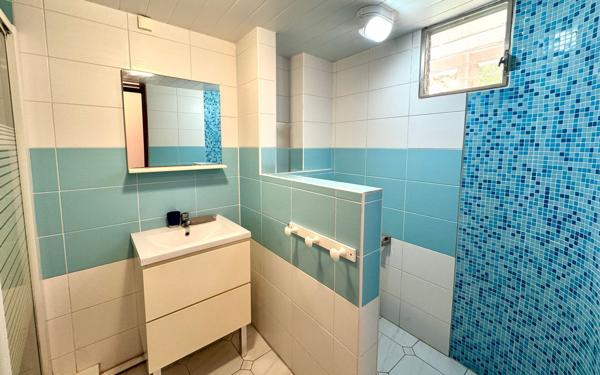 Appartement à vendre    1 pièce • 16 m2 Saint-François