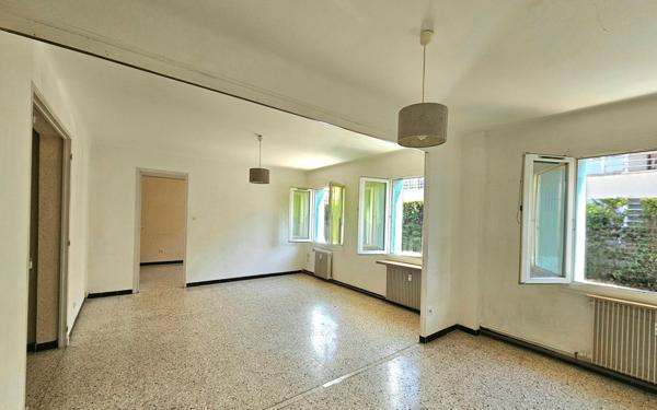 Appartement à vendre    2 pièces • 55,25 m2 Salon-de-Provence