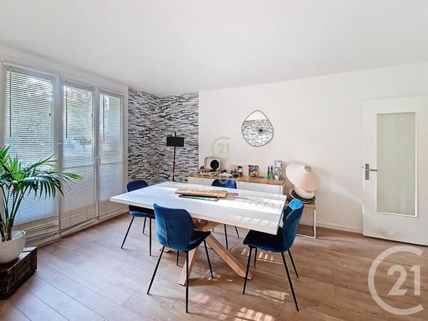 Appartement F5 à vendre  5 pièces - 86 m2 BRY SUR MARNE - 94