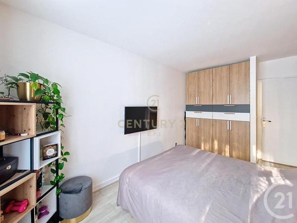 Appartement F5 à vendre  5 pièces - 86 m2 BRY SUR MARNE - 94