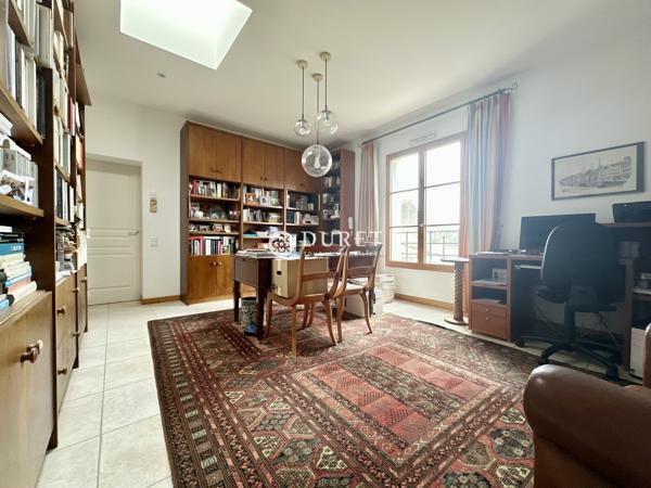 Maison individuelle à vendre, 9 pièces - Montaigu-Vendée 85600