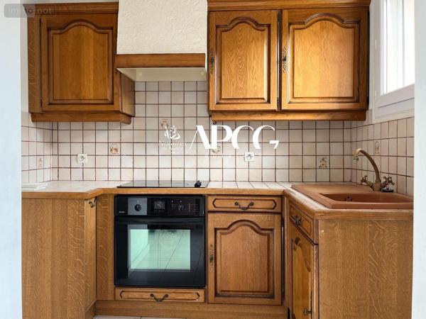 Appartement à vendre à Nyons dans la Drôme (26110), ref : 26075-602