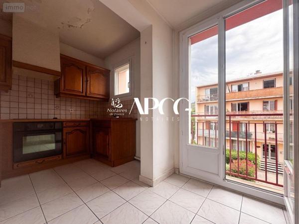 Appartement à vendre à Nyons dans la Drôme (26110), ref : 26075-602