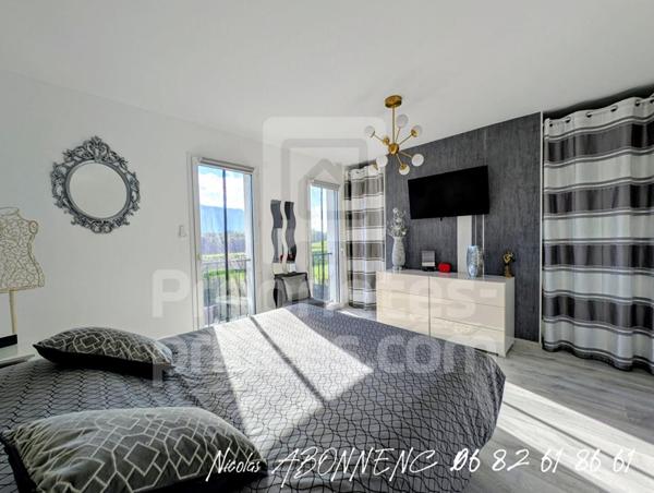 Maison  3 pièce(s) 70 m2