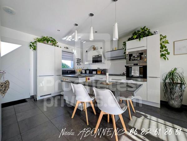 Maison  3 pièce(s) 70 m2