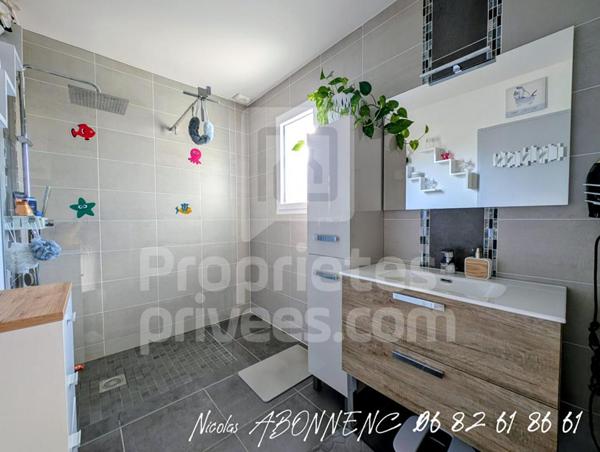 Maison  3 pièce(s) 70 m2