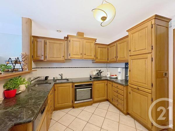 Maison à vendre  7 pièces - 270 m 2   THIONVILLE  - 57