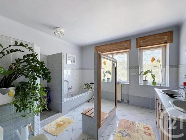 Maison à vendre  7 pièces - 270 m 2   THIONVILLE  - 57
