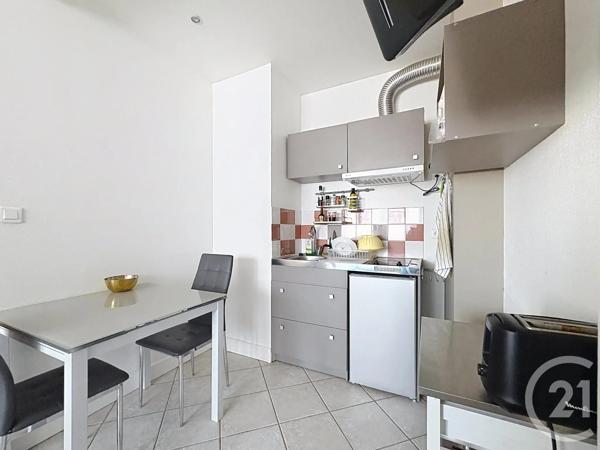 Maison à vendre  7 pièces - 270 m 2   THIONVILLE  - 57