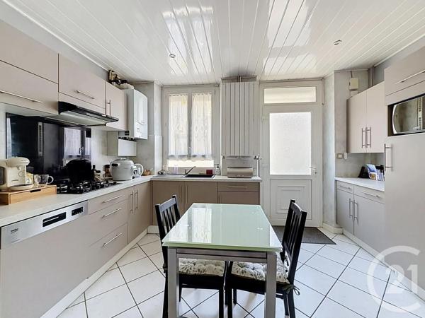 Maison à vendre  6 pièces - 135,10 m 2   ROMILLY SUR SEINE  - 10