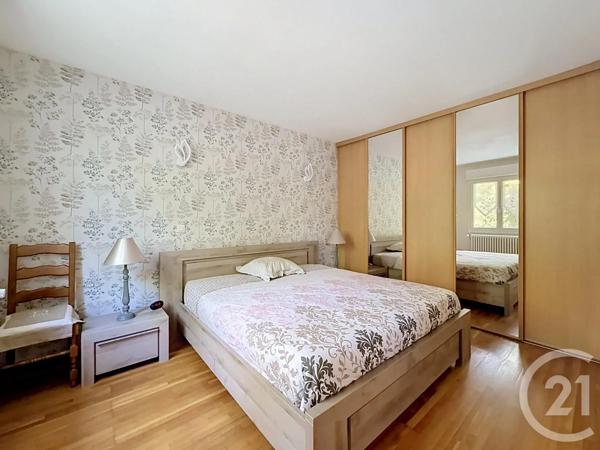 Maison à vendre  6 pièces - 135,10 m 2   ROMILLY SUR SEINE  - 10