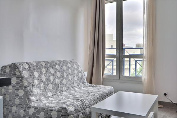 Appartement Saint Denis 1 pièce(s) 17 m2