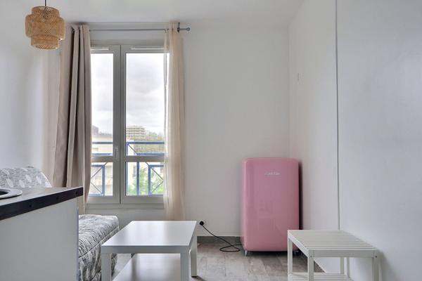 Appartement Saint Denis 1 pièce(s) 17 m2