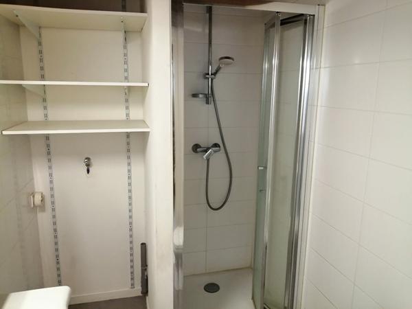 A VENDRE NANTES ZOLA APPARTEMENT T2 avec garage boxé